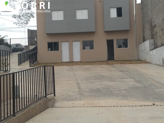 Imagem Imóvel com 2 Quartos à Venda, 52 m² em Lopes De Oliveira - Sorocaba Imagem Imóvel com 2 Quartos à Venda, 52 m² em Lopes De Oliveira - Sorocaba