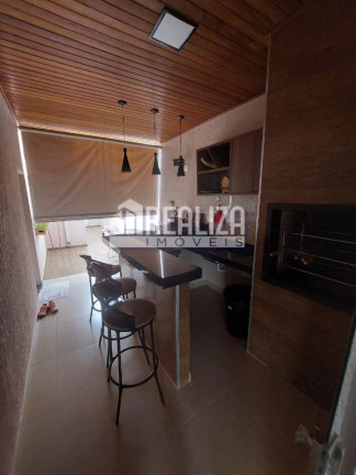 Imagem Casa de Condomínio com 3 Quartos à Venda, 200 m² em Vila Arquelau - Uberaba Imagem Casa de Condomínio com 3 Quartos à Venda, 200 m² em Vila Arquelau - Uberaba