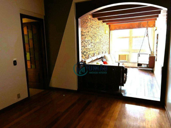 Imagem Apartamento com 3 Quartos à Venda, 135 m² em Icaraí - Niterói