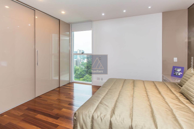 Imagem Apartamento com 3 Quartos à Venda, 176 m² em Cabral - Curitiba