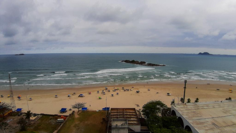 Imagem Apartamento com 3 Quartos à Venda, 200 m² em Pitangueiras - Guarujá