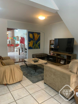 Imagem Casa de Condomínio com 4 Quartos à Venda, em Ipanema - Porto Alegre Imagem Casa de Condomínio com 4 Quartos à Venda, em Ipanema - Porto Alegre