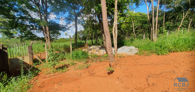 Imagem Terreno à Venda, 821 m² em Cidade Jardim - Esmeraldas Imagem Terreno à Venda, 821 m² em Cidade Jardim - Esmeraldas