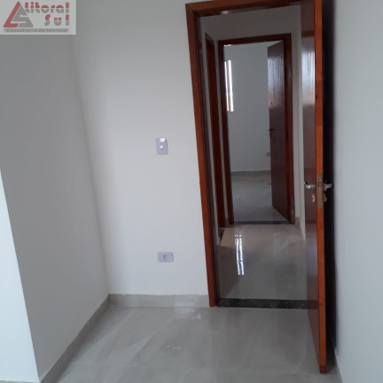 Imagem Sobrado com 2 Quartos à Venda, 70 m² em Anhanguera - Praia Grande Imagem Sobrado com 2 Quartos à Venda, 70 m² em Anhanguera - Praia Grande