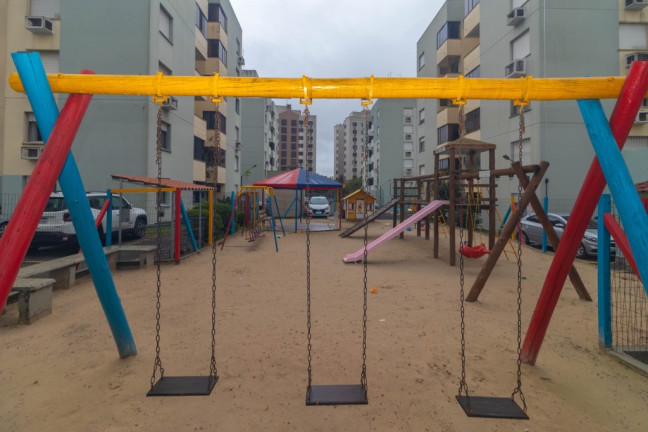 Imagem Imóvel com 2 Quartos à Venda, em Sarandi - Porto Alegre Imagem Imóvel com 2 Quartos à Venda, em Sarandi - Porto Alegre