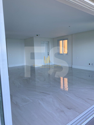 Imagem Apartamento com 5 Quartos à Venda, 230 m² em Centro - Balneário Camboriú Imagem Apartamento com 5 Quartos à Venda, 230 m² em Centro - Balneário Camboriú