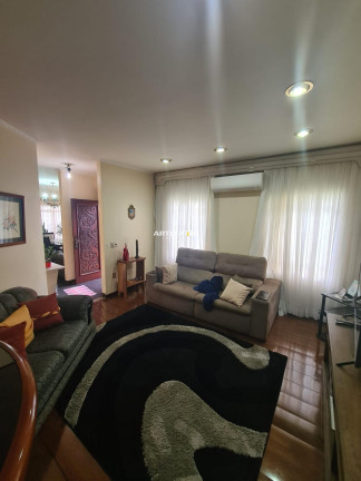 Imagem Casa com 5 Quartos à Venda, 282 m² em Centro - Franca Imagem Casa com 5 Quartos à Venda, 282 m² em Centro - Franca