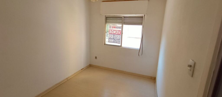 Imagem Apartamento com 2 Quartos à Venda, 51 m² em São Sebastião - Porto Alegre Imagem Apartamento com 2 Quartos à Venda, 51 m² em São Sebastião - Porto Alegre
