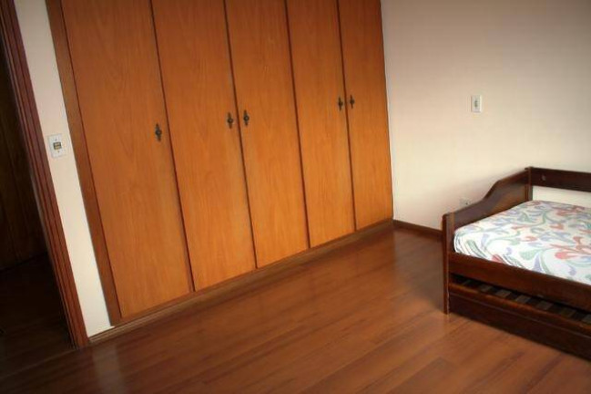 Imagem Casa com 4 Quartos à Venda, 600 m² em Além Ponte - Sorocaba Imagem Casa com 4 Quartos à Venda, 600 m² em Além Ponte - Sorocaba