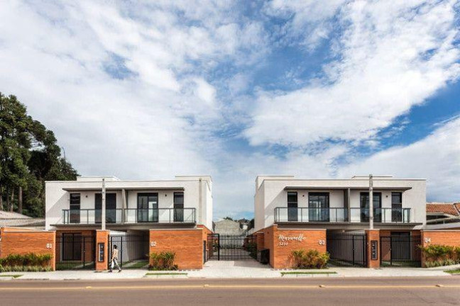 Imagem Casa com 3 Quartos à Venda, 115 m² em Boqueirão - Curitiba Imagem Casa com 3 Quartos à Venda, 115 m² em Boqueirão - Curitiba