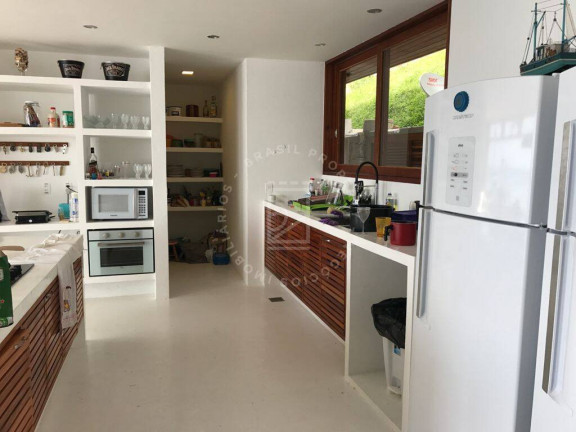 Imagem Casa com 5 Quartos à Venda, 340 m² em Centro - Angra Dos Reis Imagem Casa com 5 Quartos à Venda, 340 m² em Centro - Angra Dos Reis