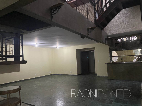 Imagem Casa com 4 Quartos à Venda, 450 m² em Charitas Imagem Casa com 4 Quartos à Venda, 450 m² em Charitas
