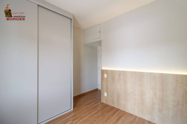 Imagem Casa com 4 Quartos à Venda, 140 m² em Moema - São Paulo Imagem Casa com 4 Quartos à Venda, 140 m² em Moema - São Paulo