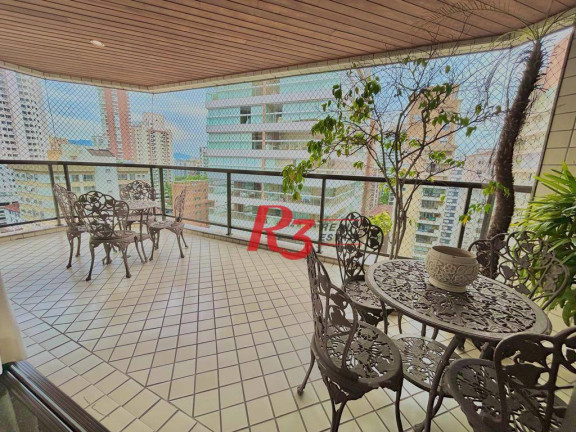 Apartamento com 3 Quartos à Venda, 179 m² em Gonzaga - Santos