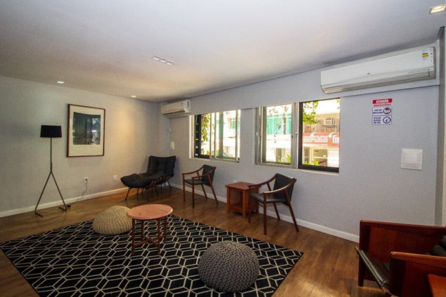 Imagem Apartamento com 1 Quarto à Venda, 18 m² em Centro Histórico - Porto Alegre Imagem Apartamento com 1 Quarto à Venda, 18 m² em Centro Histórico - Porto Alegre