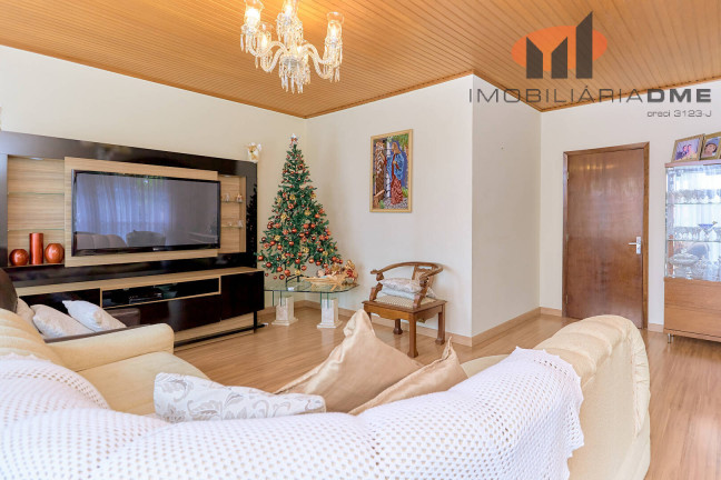 Imagem Casa com 3 Quartos à Venda, 200 m² em São Braz - Curitiba