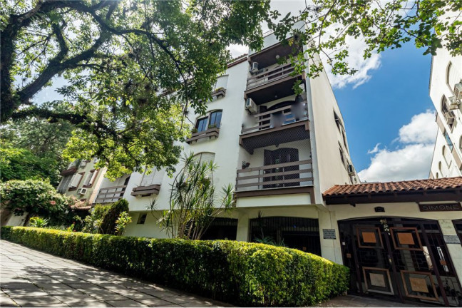 Imagem Imóvel com 3 Quartos à Venda, em Auxiliadora - Porto Alegre Imagem Imóvel com 3 Quartos à Venda, em Auxiliadora - Porto Alegre