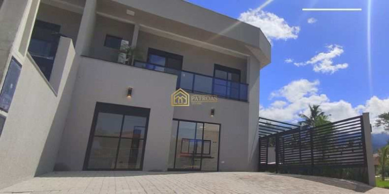 Casa com 3 Quartos à Venda, 170 m² em Centro - Bertioga