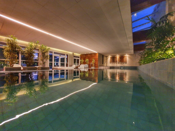 Imagem Cobertura com 5 Quartos à Venda, 660 m² em Bela Vista - Porto Alegre