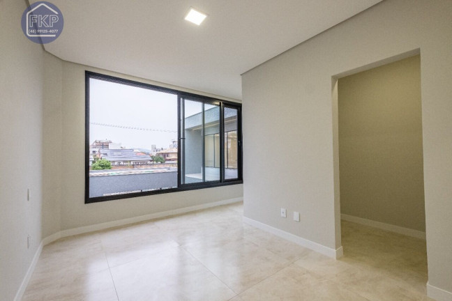Imagem Casa com 4 Quartos à Venda, 375 m² em Ingleses Norte - Florianópolis Imagem Casa com 4 Quartos à Venda, 375 m² em Ingleses Norte - Florianópolis