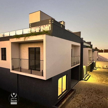Sobrado com 3 Quartos à Venda, 191 m² em Santa Felicidade - Curitiba