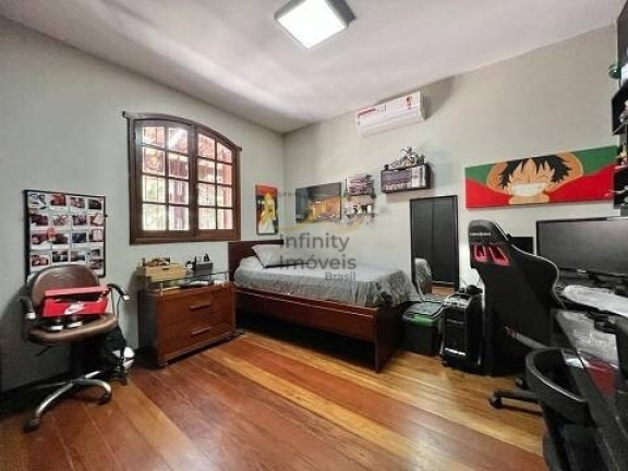 Imagem Casa com 4 Quartos à Venda, 200 m² em Serrano - Belo Horizonte Imagem Casa com 4 Quartos à Venda, 200 m² em Serrano - Belo Horizonte