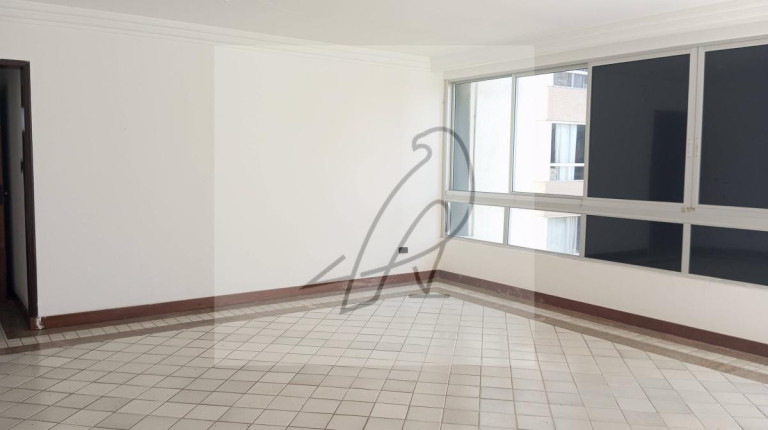 Apartamento com 3 Quartos à Venda, 147 m² em Graça - Salvador