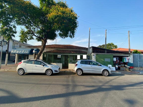 Imagem Casa com 2 Quartos à Venda, 400 m² em Estiva - Taubaté Imagem Casa com 2 Quartos à Venda, 400 m² em Estiva - Taubaté