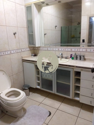Imagem Casa com 3 Quartos à Venda, 262 m² em Campo Grande - Santos Imagem Casa com 3 Quartos à Venda, 262 m² em Campo Grande - Santos