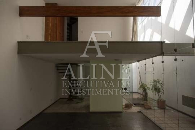 Imagem Sobrado com 4 Quartos à Venda, 200 m² em Indianópolis - São Paulo
