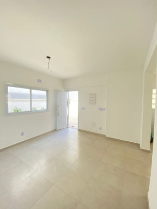 Imagem Casa com 3 Quartos à Venda, 93 m² em Jardim Regina - Itanhaem Imagem Casa com 3 Quartos à Venda, 93 m² em Jardim Regina - Itanhaem