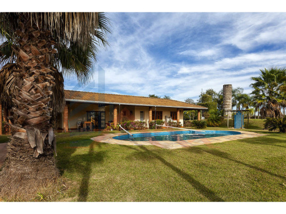 Imóvel com 3 Quartos à Venda, 364 m² em Rio Acima - Jundiaí