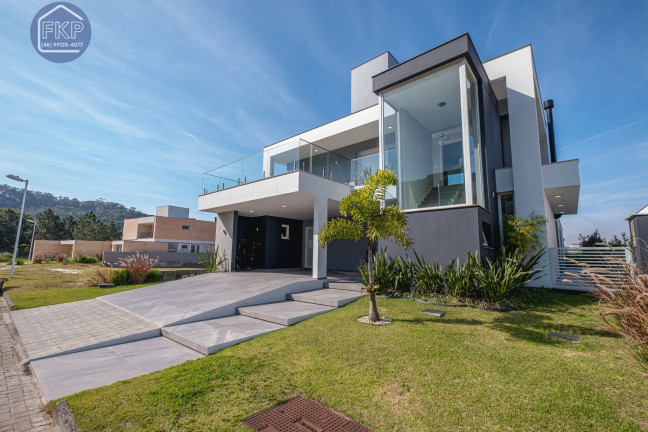 Imagem Casa com 4 Quartos à Venda, 290 m² em Ingleses Do Rio Vermelho - Florianópolis Imagem Casa com 4 Quartos à Venda, 290 m² em Ingleses Do Rio Vermelho - Florianópolis