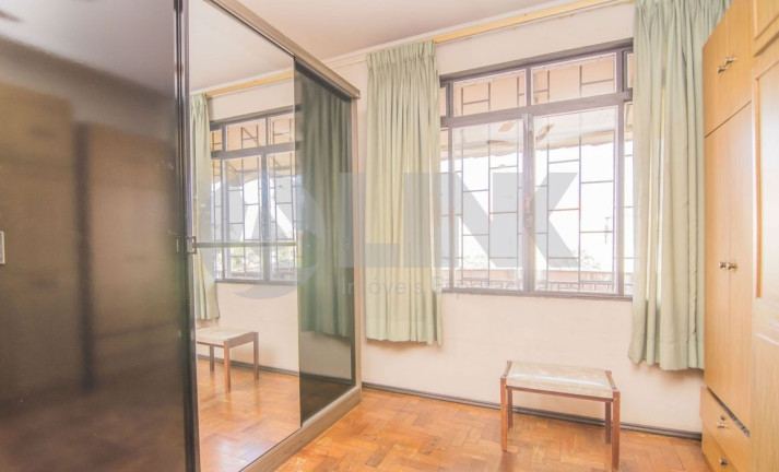 Imagem Imóvel com 4 Quartos à Venda, 349 m² em São Sebastião - Porto Alegre Imagem Imóvel com 4 Quartos à Venda, 349 m² em São Sebastião - Porto Alegre