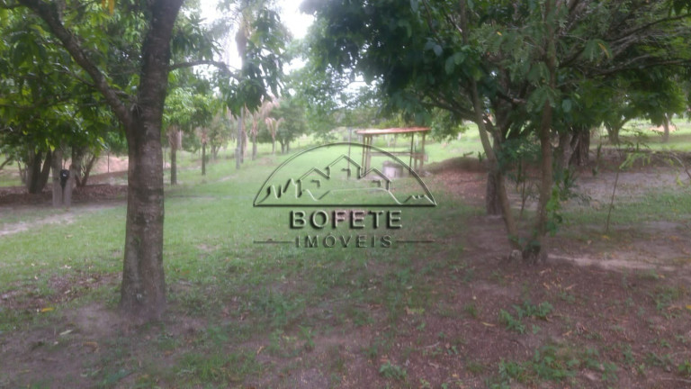 Imagem Imóvel com 1 Quarto à Venda, 10.000 m² em Vale Verde - Bofete Imagem Imóvel com 1 Quarto à Venda, 10.000 m² em Vale Verde - Bofete