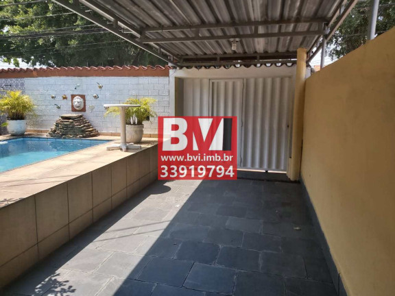 Imagem Casa com 4 Quartos à Venda, 108 m² em Penha - Rio De Janeiro