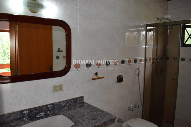 Imagem Casa com 4 Quartos à Venda, 392 m² em Região Do Alto Da Vila Inglesa - Campos Do Jordão Imagem Casa com 4 Quartos à Venda, 392 m² em Região Do Alto Da Vila Inglesa - Campos Do Jordão