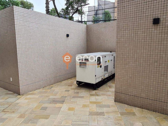Imagem Apartamento com 3 Quartos à Venda, 165 m²