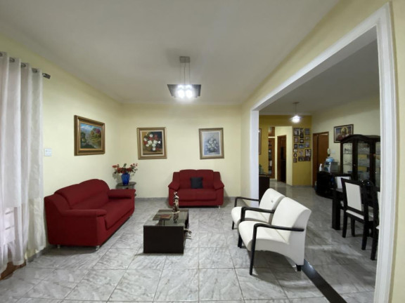 Casa com 3 Quartos à Venda, 240 m² em Padre Eustáquio - Belo Horizonte