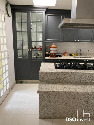 Imagem Casa com 4 Quartos à Venda, 220 m² em Vila Nova Conceição - São Paulo Imagem Casa com 4 Quartos à Venda, 220 m² em Vila Nova Conceição - São Paulo