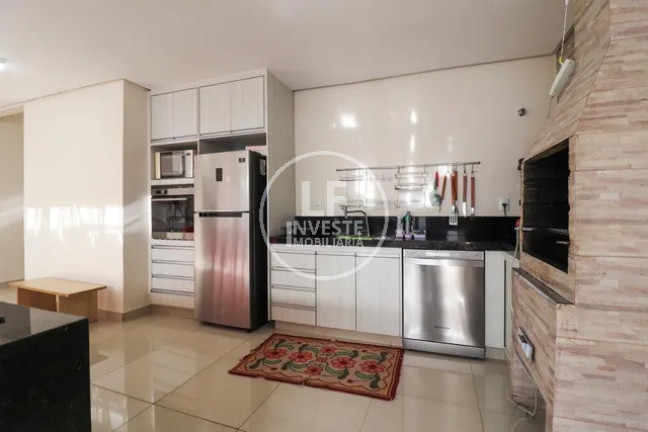 Imagem Casa com 4 Quartos à Venda, 360 m² em Jardim América - Goiânia Imagem Casa com 4 Quartos à Venda, 360 m² em Jardim América - Goiânia