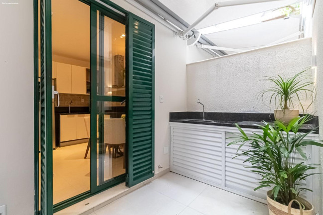 Imagem Apartamento com 1 Quarto à Venda, 49 m² em Copacabana - Rio De Janeiro