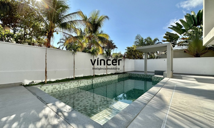 Imagem Casa com 5 Quartos à Venda, 450 m² em Jardins Atenas - Goiânia Imagem Casa com 5 Quartos à Venda, 450 m² em Jardins Atenas - Goiânia