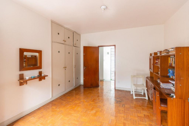 Imagem Imóvel com 4 Quartos à Venda, em Vila Mariana - São Paulo Imagem Imóvel com 4 Quartos à Venda, em Vila Mariana - São Paulo