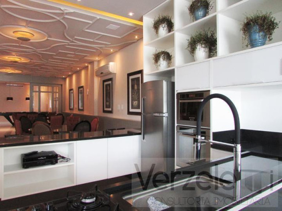 Imagem Apartamento com 3 Quartos à Venda, 157 m² em Centro - Balneário Camboriú