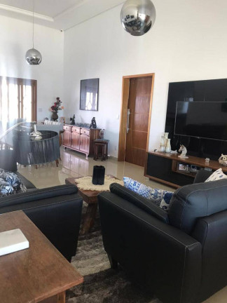 Imagem Chácara com 3 Quartos à Venda, 1.140 m² em Campos De Atibaia - Atibaia Imagem Chácara com 3 Quartos à Venda, 1.140 m² em Campos De Atibaia - Atibaia