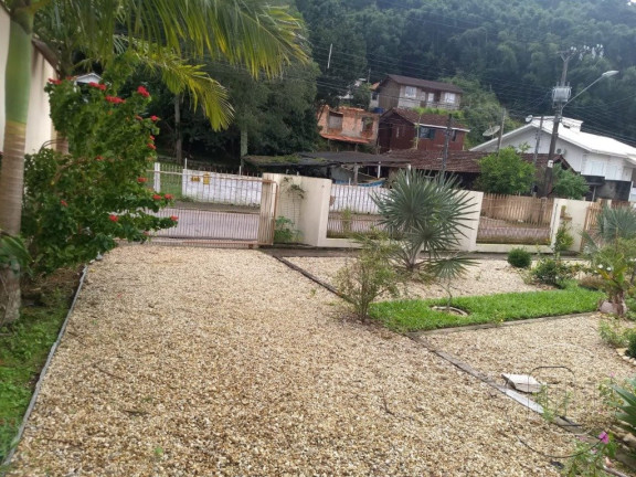 Imagem Casa com 4 Quartos à Venda, 300 m² em Ponta De Baixo - São José