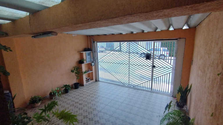 Casa com 2 Quartos para Alugar,  em Vila Gumercindo - São Paulo