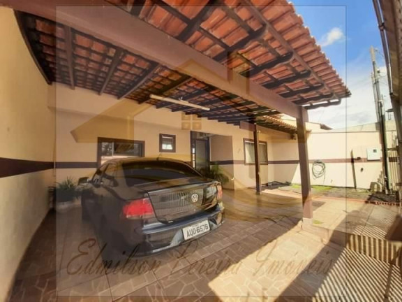 Imagem Casa com 3 Quartos à Venda, 132 m² em Jardim Athenas - Londrina