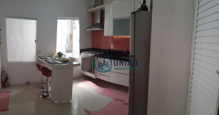 Imagem Casa com 3 Quartos à Venda, 200 m² em Barro Vermelho - São Gonçalo Imagem Casa com 3 Quartos à Venda, 200 m² em Barro Vermelho - São Gonçalo